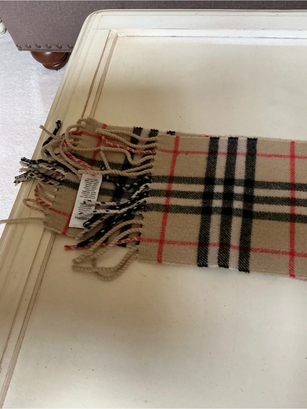BEAUTIFUL BURBERRY CASHMERE FRINGE SCARF IN SAND BEIGE PERFECT CONDITION